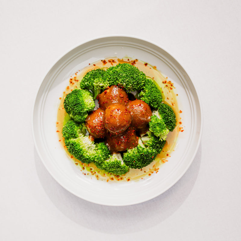 Chicken and Turkey Meatballs with Broccoli in Ginger Sauce  | London Grocery